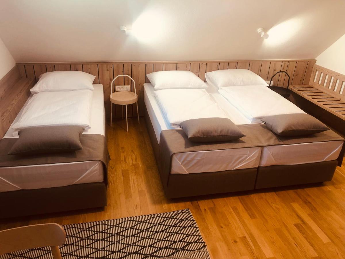 Na Vasi Restavracija In Prenocisca Hotel Skofja Loka ภายนอก รูปภาพ