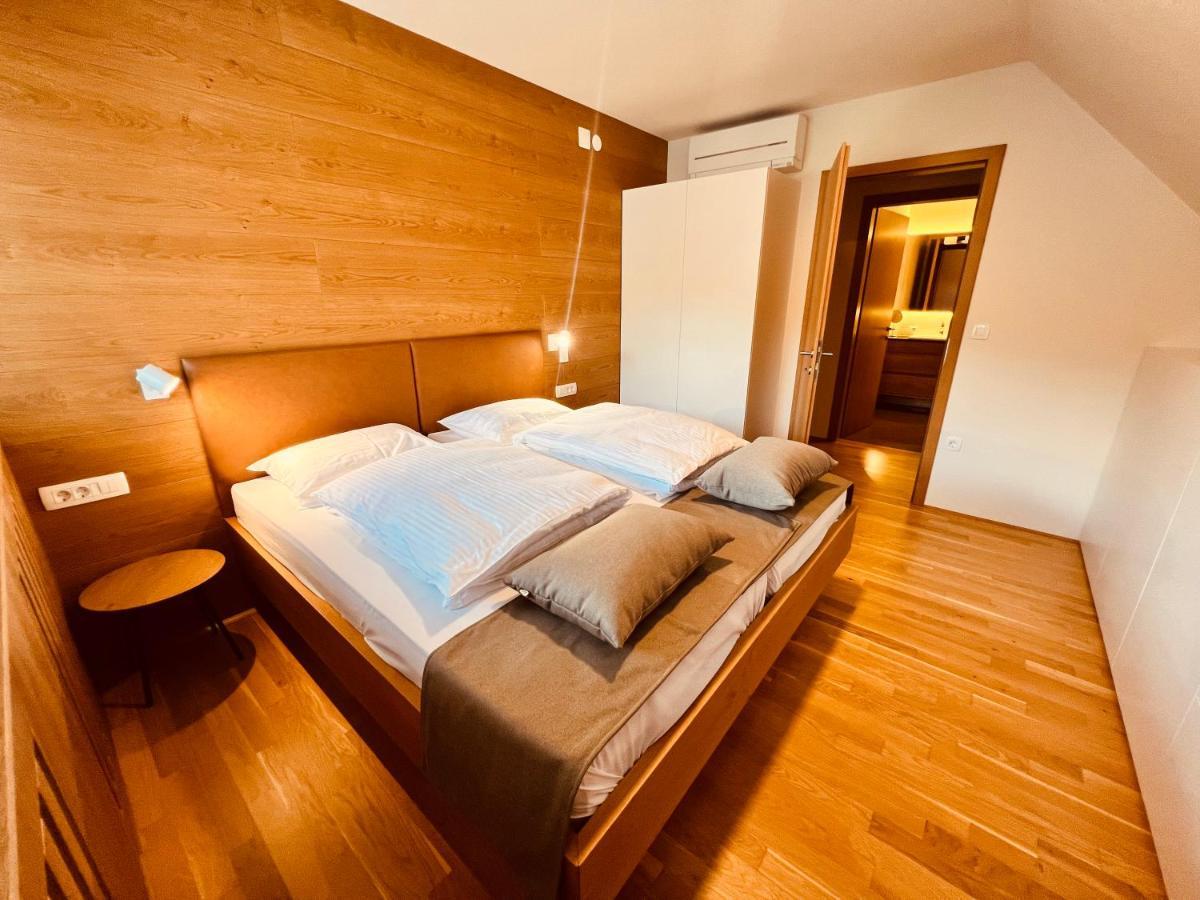 Na Vasi Restavracija In Prenocisca Hotel Skofja Loka ภายนอก รูปภาพ